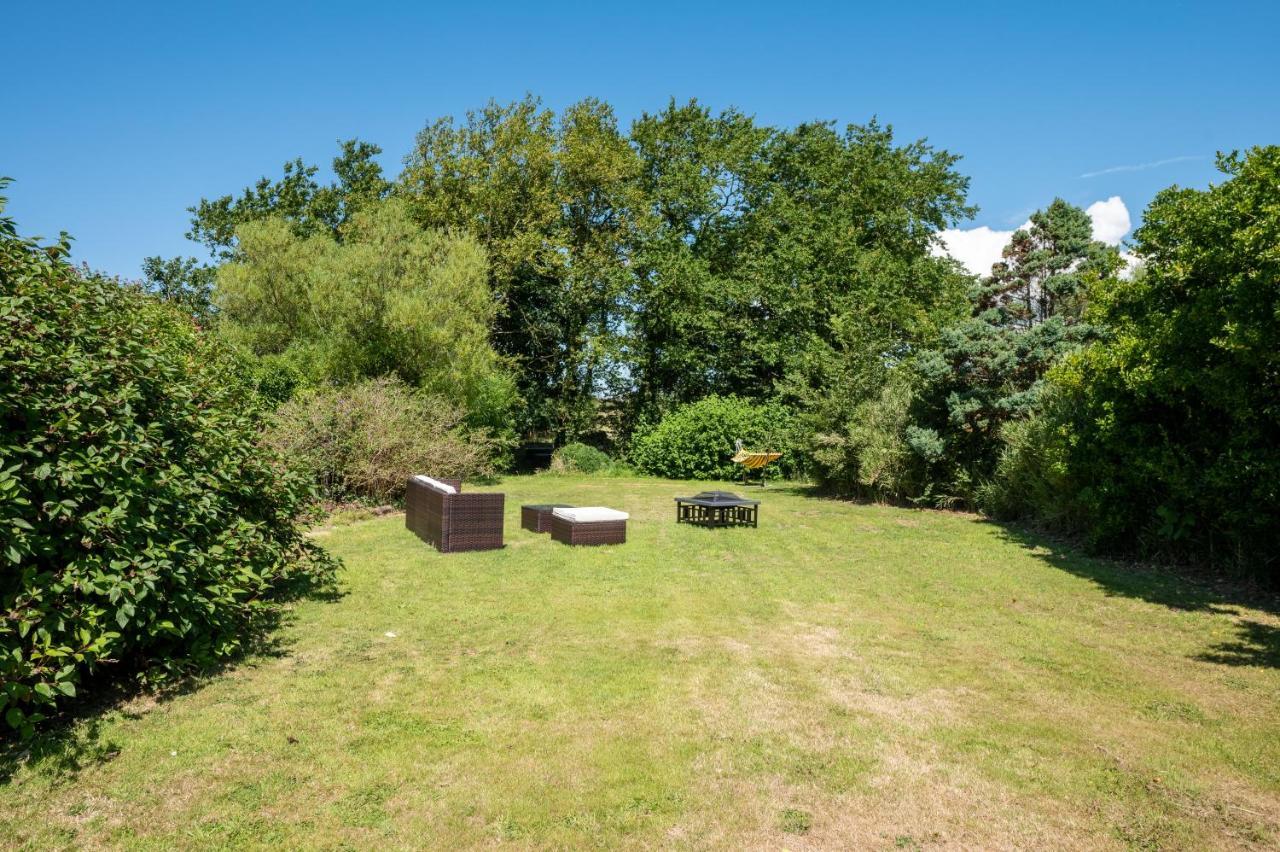 Converted Hay-Loft With Stunning Countryside Views Apartment Haverfordwest Exterior photo